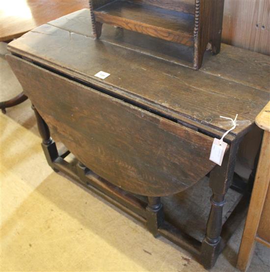 Oval oak gateleg table